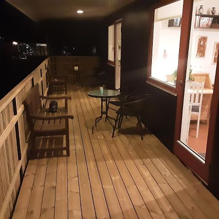 Bed and Breakfast Tjornely Ostervra Exterior foto