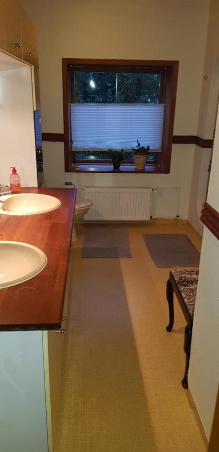 Bed and Breakfast Tjornely Ostervra Exterior foto